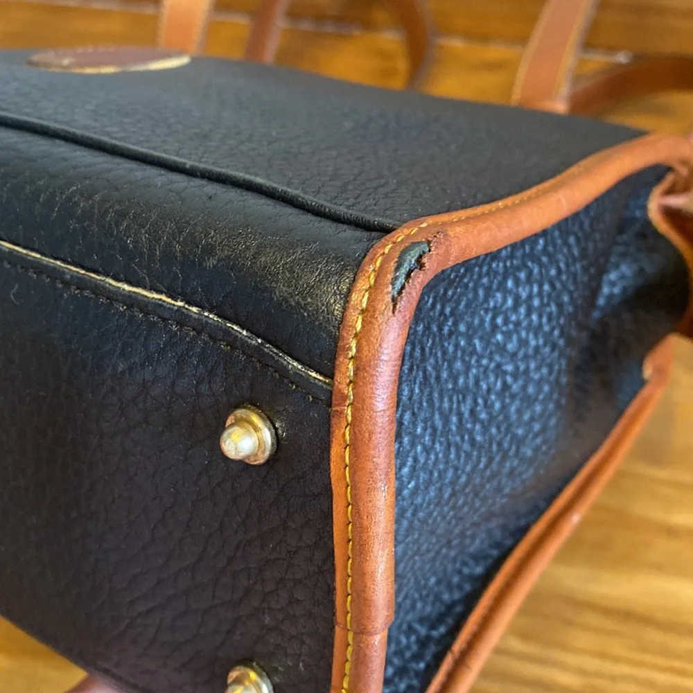 Vintage Dooney & Bourke AllWeather Leather Satchel - Picture 5 of 13